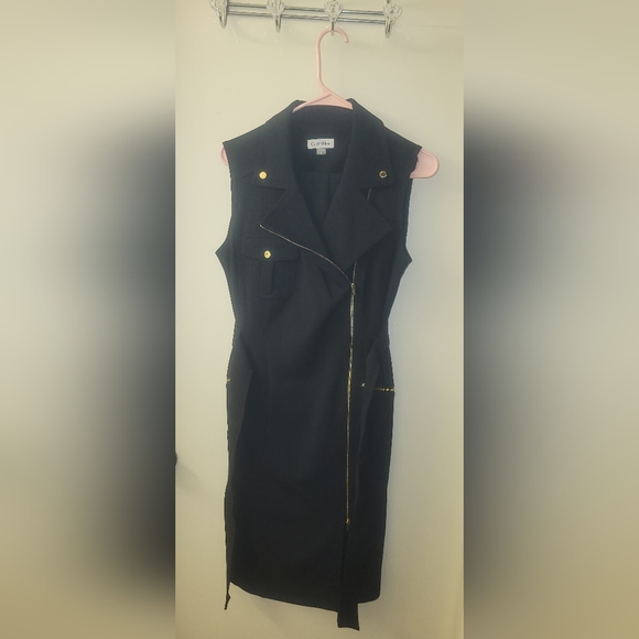 Dress - Picture 2 of 3